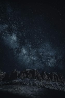 Star-filled night sky over mountains starry night foogallery sample image 8